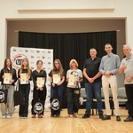 laureaci konkursu z jury.jpg