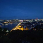 nocny Budapeszt z góry.jpg