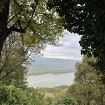widok na jezioro.jpg